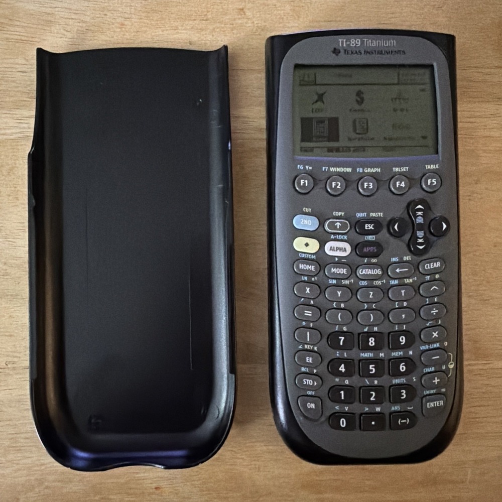 Texas Instruments TI-89 Titanium Graphing Calculator Black - TESTED